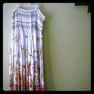 BEAUTIFUL, stylish maxi strapless dress